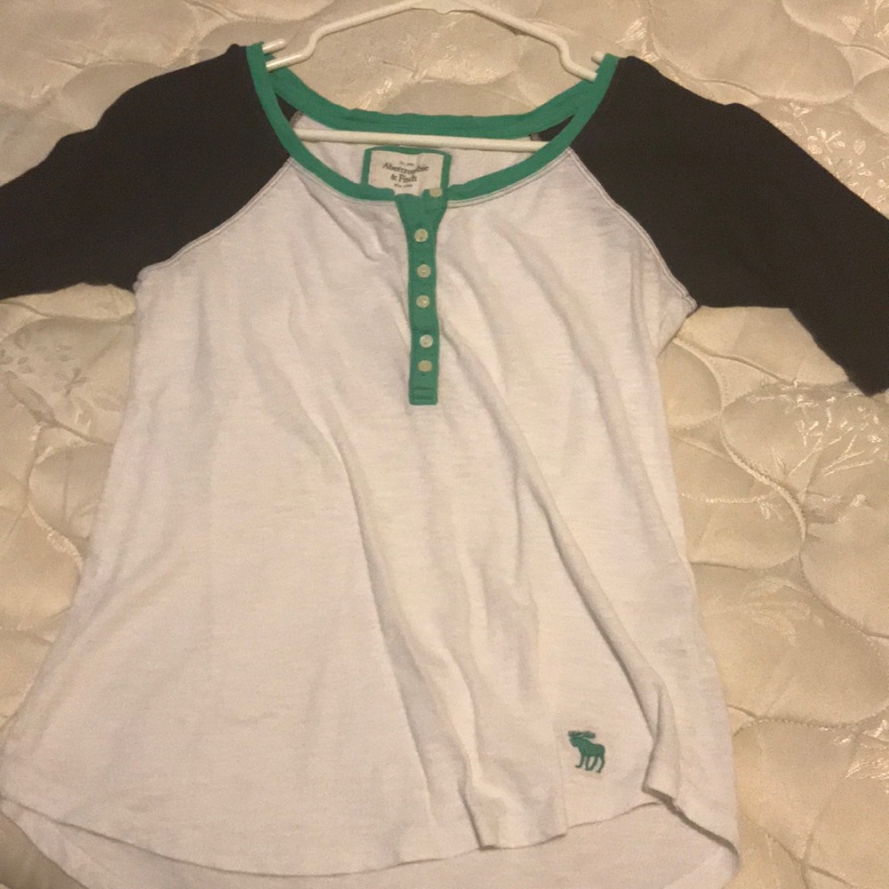 Short sleeve shirt